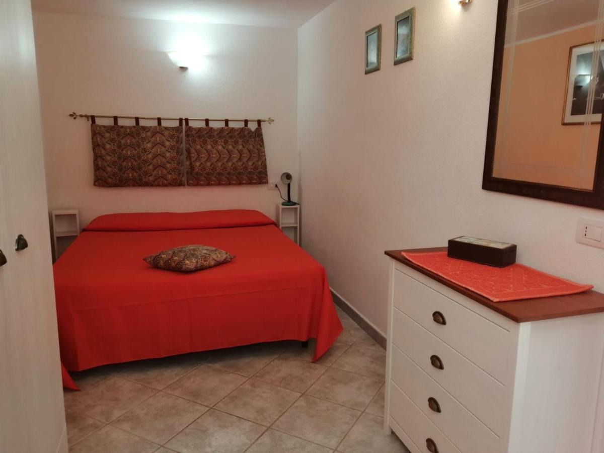 Appartamenti Le Conchiglie E Le Stelle Marine Cala Gonone Exterior photo